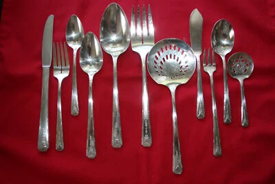 Oneida Community MILADY Silverplate 1940 Silverware Flatware *YOUR CHOICE* - Image 1 of 4