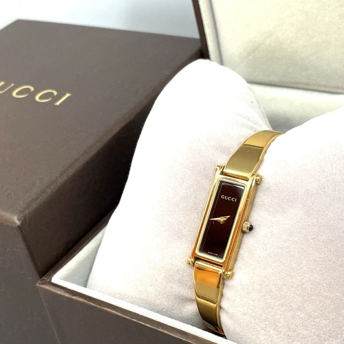 【Quasi Come Nuovo con Scatola】 Gucci 1500L 12mm Quadrante Nero Oro Qz Donna dal GIAPPONE