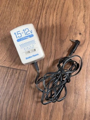 Adaptador de CA RadioShack Vintage Modelo 273-1662 1.5-12V 300mA Cable de Alimentación Foto 1 de 4