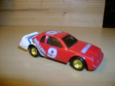 ERTL 1/64 Bill Elliott #9 Melling Ford T-Bird - ERTL No.  Caja Thunderbird 9670 Foto 1 de 4