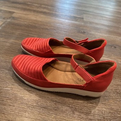 BARETRAPS Harmony Mary Jane Pisos Cómodos Caminar Correa Ajustable Roja 7.5 Usado en Excelente Condición Foto 1 de 4