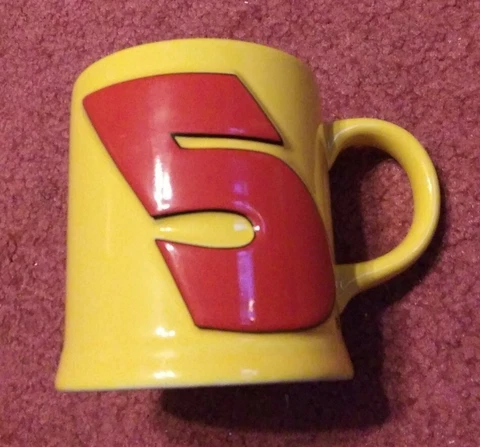 TERRY LABONTE #5 NASCAR EMBOSSED 1999 HENDRICKS MOTORSPORTS YELLOW COFFEE MUG Cover