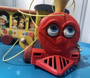 1962 Fisher Price Playland Express 192 wooden Pull Toy Train - Picture 1 of 15