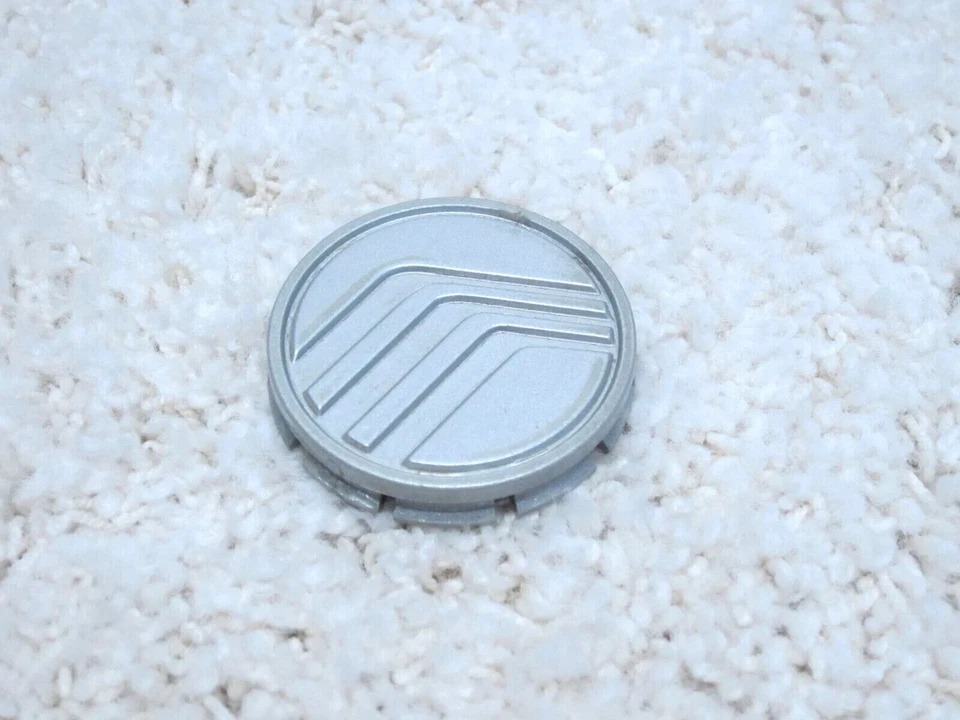 Mercury Tracer 1997-1999 OEM aleación rueda plata tapa central F0K6-1A096-aa #2F-5 Foto 1 de 2