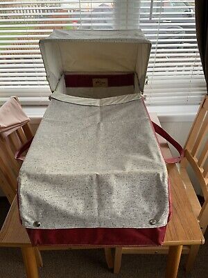 Vintage Carrycot By Wesba • 30£