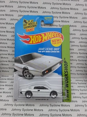 HOT WHEELS JAMES BOND 007 EL ESPÍA QUE ME AMÓ LOTUS ESPRIT S1 CUPÉ Foto 1 de 2