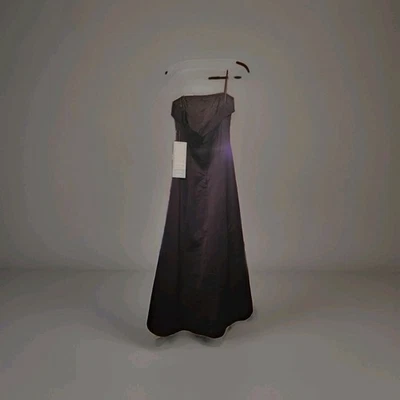 Mother-of-the Bride Dress w/Matching Lace Gloves & Fascinator Hat - Image 1 of 3