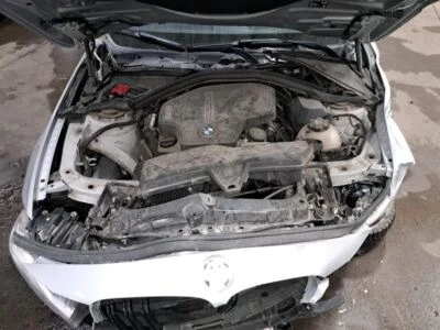 Conjunto de bolsa de aire Rh pasajero lado rodilla Rh/ 2016 328i Sku#4005643 Foto 1 de 4