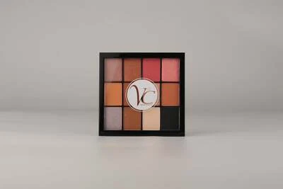 High Quality Matte Eye Shadow Palette - Image 1 of 4