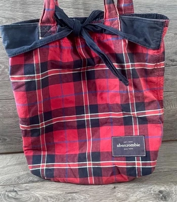 Bolso de Mano Abercrombie Fitch Rojo Negro Correa a Cuadros Algodón Ligero Y2K Exterior Foto 1 de 4