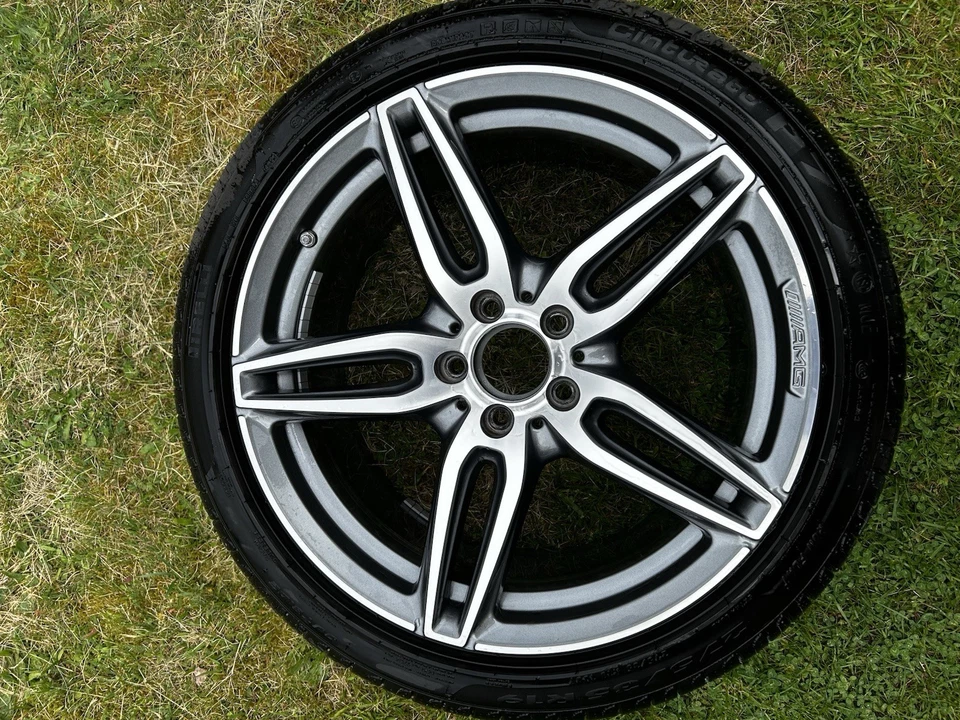 Mercedes Reifensatz Original AMG 4x - Bild 1 von 4