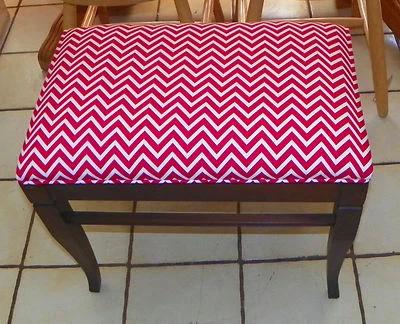 Скамья туалетная с принтом Chevron орехово-красная (VB-9) - Изображение 1 из 4