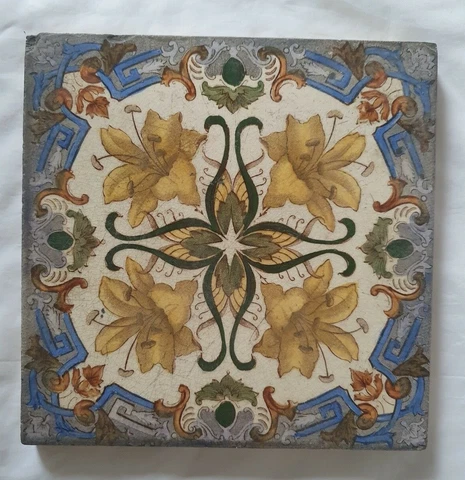 ANTIQUE FLORAL SYMMETRICAL DESIGN 6 INCH TILE, CIRCA 19TH CENTURY Cover