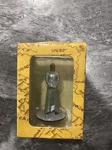 LORD OF THE RINGS COLLECTOR'S MODELS EAGLEMOSS #100 LEGOLAS MINAS TIRITH - Picture 1 of 6