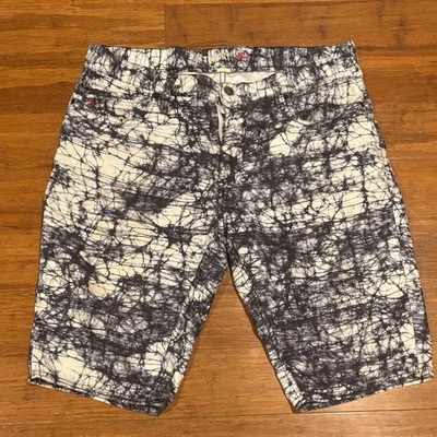 Pantalones Cortos Altamont Estampado Blanco y Negro Talla 34 Foto 1 de 3