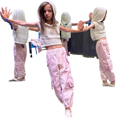 Zara girl's pink contrast color block cargo pants sz 7 - Image 1 of 4