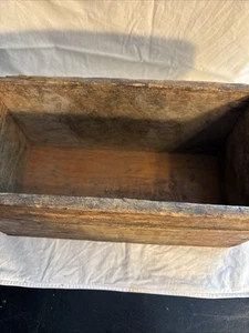 Antique Wood Dovetail Box Primitive Rustic Farmhouse Decor Knick Knack 12x6x6 - Picture 1 of 11