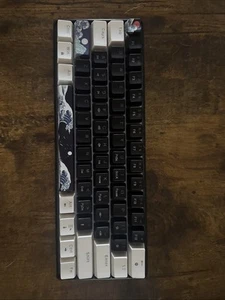 Custom Built Mechanical Keyboard (comes With Free Wire And Also Has Rgb) - Picture 1 of 3