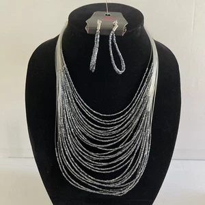 Paparazzi Jewelry Necklace Catwalk Queen Blue - Picture 1 of 5