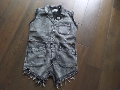 NUEVO CON ETIQUETAS Lo último UNA CUCHARADITA Rodeo gris denim sin mangas desgastado mameluco talla S Foto 1 de 4