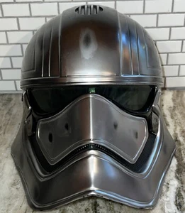 Disney Store CAPTAIN PHASMA Voice Changing Talking Helmet Mask Star Wars 2017 - Picture 1 of 4