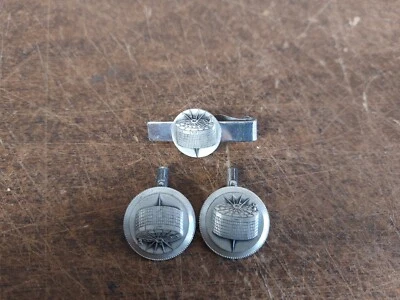 1962 Vintage RCA Tiros V Satellite Cufflinks Tie Bar Set Silvertone - Image 1 of 2