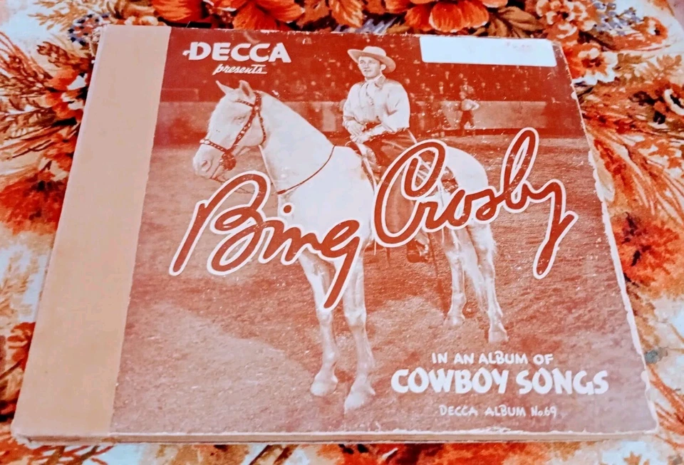 BING CROSBY IN AN ALBUM OF COWBOY SONGS - 78 RPM GATEFOLD - 1939 - 5 LP  10" VG+ - Image 1 of 4