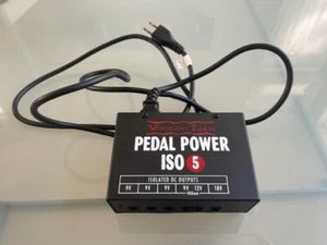 Voodoo Lab Pedal Power ISO-5 Guitar Effects Pedal Power Source w/ Cord & Manual - Picture 1 of 7
