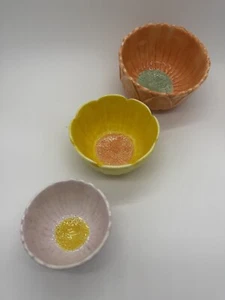 Avon Savannah Blooms Nesting Bowl Set of 3 - Picture 1 of 4
