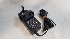 LG lcap36-u Genuine Original 19V 0.84A Monitor Power Supply UK Plug - Afbeelding 1 van 9