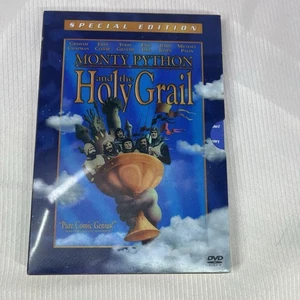 Monty Python and the Holy Grail DVD - 2 DVD Set Special Edition No Scratches - Picture 1 of 6