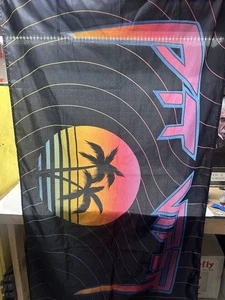 PIT VIPER Bandiera decorativa 60" x 30" 3 piedi x 5 piedi unilaterale - Foto 1 di 4