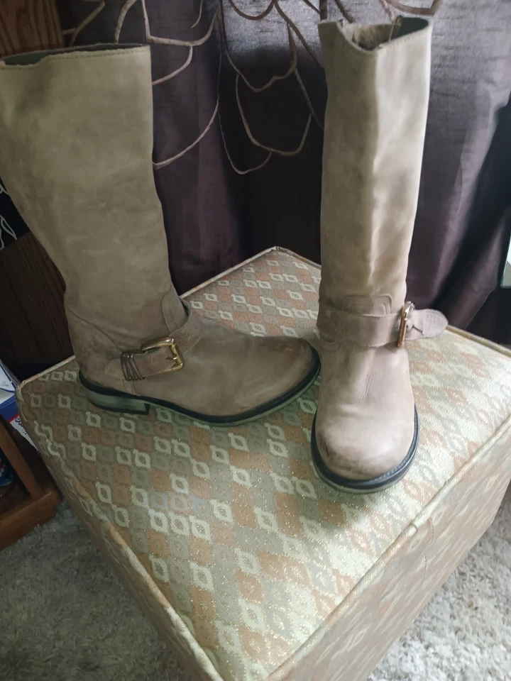 Botas de tiro Steve Madden de cuero para mujer, talla 6M Foto 1 de 1