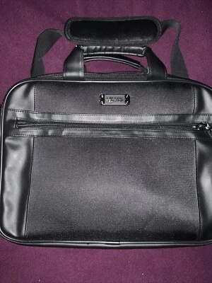 Kenneth Cole Reaction Sleeve-n Spielberg - R-Tech Polyester 17.3" Slim Laptop - Image 1 of 4