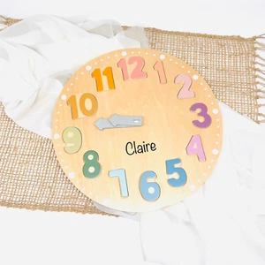 Personalisierte Holzuhr / Steckpuzzle - Bild 1 von 6