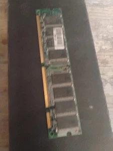 Compaq Business Desktop dc7100 CMT D530 CMT 1GB PC3200 DDR Memory - Picture 1 of 3