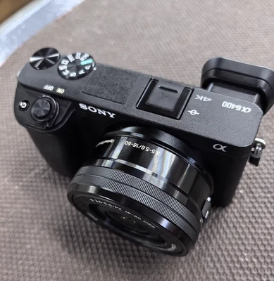 Sony Alpha a6400 24.2MP 4K Mirrorless Camera 16 - 50mm Lens Fast Auto English - Image 1 of 4