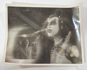 RARE KISS 1975 Fan Photograph Black And White Gene Simmons - Picture 1 of 2