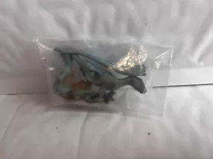 MINI FIGURA DE JUGUETE CONSTRUIBLE JURASSIC WORLD TAKARA TOMY VELOCIRAPTOR AZUL DINOSAURIO - Imagen 1 de 3