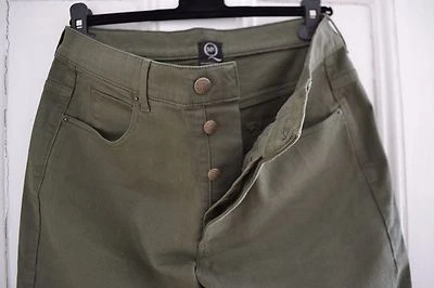 MENS GENUINE ALEXANDER MCQUEEN JEANS IN DARK GREEN 32 " W 32" L - Image 1 of 4