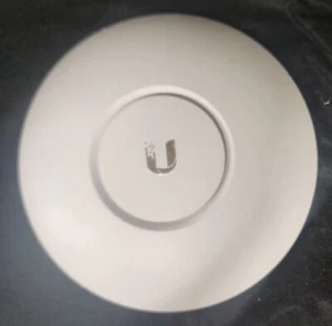 Ubiquiti Networks Unifi AP AC Lite Model #UAP-AC-LITE - Bild 1 von 2