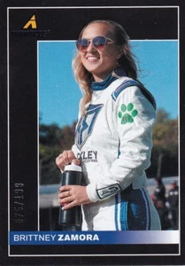 🏎️ 2022 PANINI CHRONICLES PINNACLE BLUE PARALLEL - BRITTNEY ZAMORA /199 #20 - Bild 1 von 1