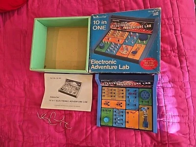 Vintage 1981 Science Fair 10 in One Electronic Lab Complete In Box NM Condition  - Image 1 of 4