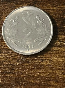 2014 India 2 Rupee Actual Coin TK8367* - Picture 1 of 3