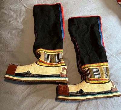 Botas de nieve de cuero de fieltro de lana hechas a mano tribales tibetanas mongolas de colección M11/W13 Foto 1 de 4