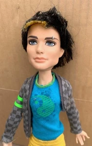 Muñeca Jackson Jekyll ataúd de picnic Monster High - Imagen 1 de 11