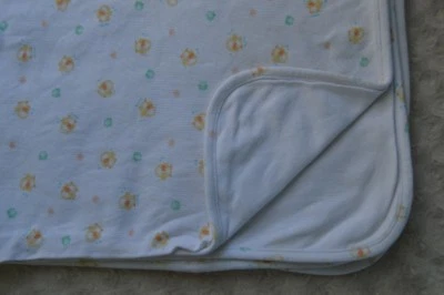 Manta bebé Child of Mine de Carter's Frog Duck blanca verde amarilla Quack Sun Foto 1 de 4