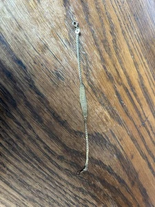 VINTAGE BEAUTIFUL  18K  TESTED YELLOW GOLD JENNIFER BRACELET WITH FREE SHIPPING - Picture 1 of 4