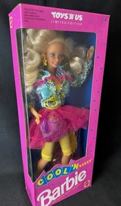 Barbie Cool N Sassy Toys R Us 1992 edizione limitata bambola fabbrica nuova mai aperta - Foto 1 di 11