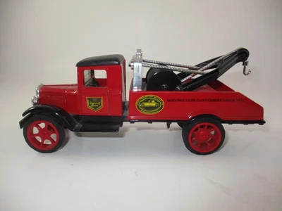 NIB State Farm Auto Ins 1931 diecast Hawkeye Wrecker Bank! Limited Ed by Ertl Co - Image 1 of 4